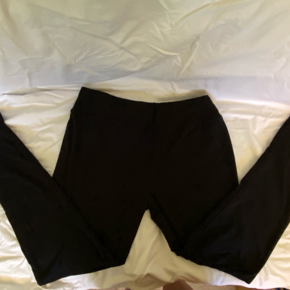 Women’s yoga pants/tights
